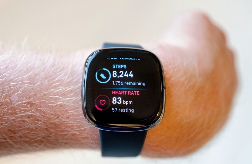 الساعة الذكية