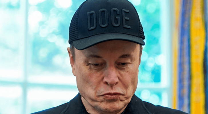 بعد ضجة اتهامات إبستين… ماسك يقر بندمه ويعتذر لترامب!