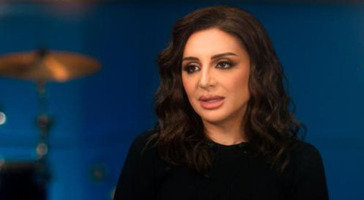 أنغام تخضع لجراحة لإزالة جزء من البنكرياس، لكن لا داعي للقلق!