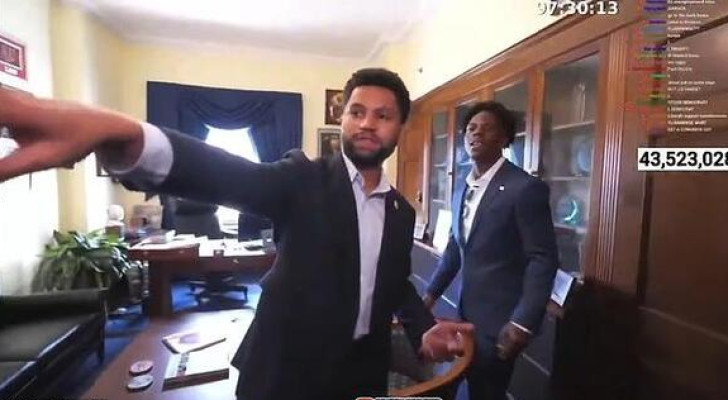 اليوتيوبر سبيد يزور مبنى الكونغرس ضمن أحد تحدياته على السوشيال ميديا