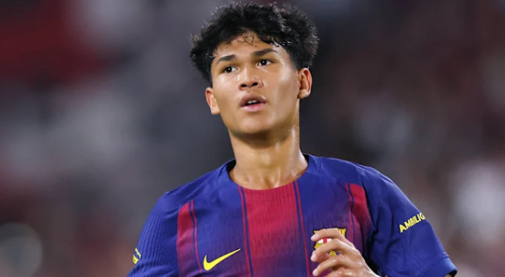 أصغر لاعب في الليجا.. من هو درو فرنانديز الذي فاجئتنا به برشلونة؟
