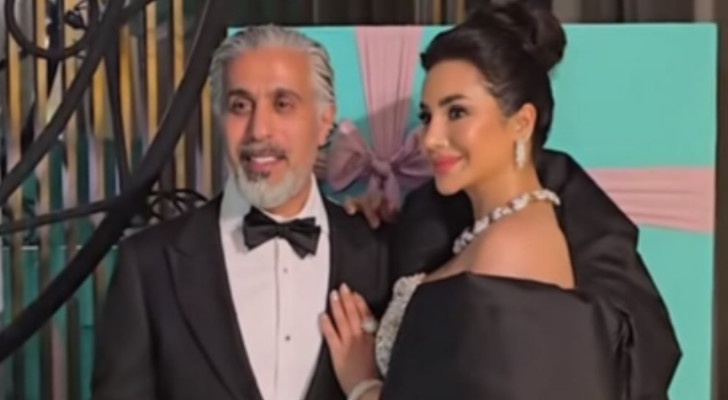 زوج لجين عمران يخطف الأضواء في عيد ميلادها بأول ظهور يجمعهما!