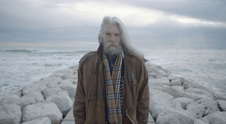 وفاة صاحب لقب "أجمل فتى في العالم" عن عمر يناهز 70 عامًا!