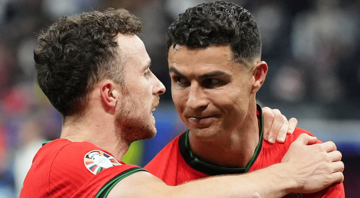 رونالدو يكشف السبب المؤلم لغيابه عن جنازة ديوجو جوتا