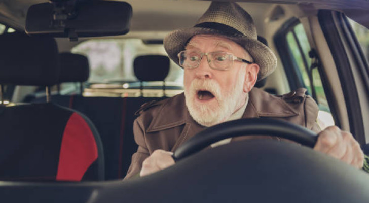 الـ GPS ضلله.. فرنسي يقود سيارته إلى عيادة الطبيب فينتهي به الأمر في كرواتيا!