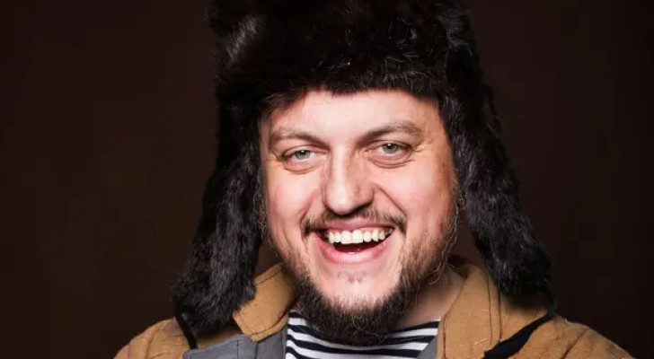 رجل يغير اسمه كل عام هربا من نفقة طفله… والسلطات تندمه على ذلك!