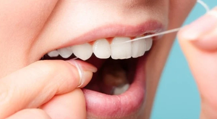 مهمة صباحية لا تتجاوز 3 دقائق قد تقلل خطر الإصابة بسرطان الفم!