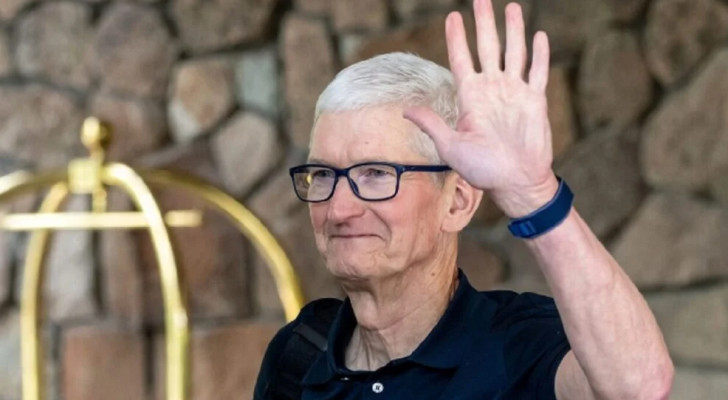 شائعات: ترتيبات داخل Apple لاحتمال مغادرة تيم كوك لمنصبه خلال العام المقبل!