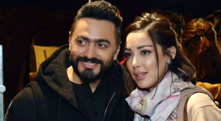 بسمة بوسيل تتحرك قانونيا ضد عرافة شهيرة بسبب تامر حسني!