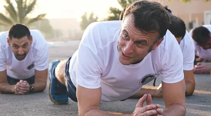 "هل هذا AI؟".. فيديو رياضي لماكرون مع الجنود الفرنسيين يثير الجدل