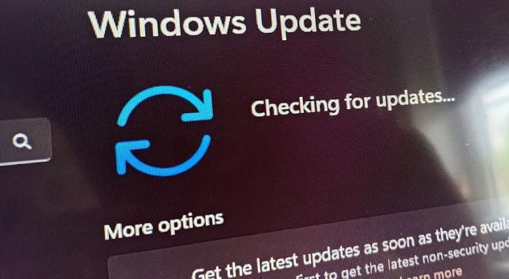 مايكروسوفت تطلب من المستخدمين إزالة آخر تحديث لويندوز 11 بسبب أعطال خطيرة