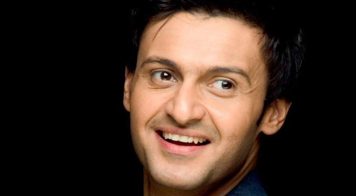 بإطلالة غريبة.. رامز جلال يثير الجدل ببوستر برنامج المقالب لرمضان 2026