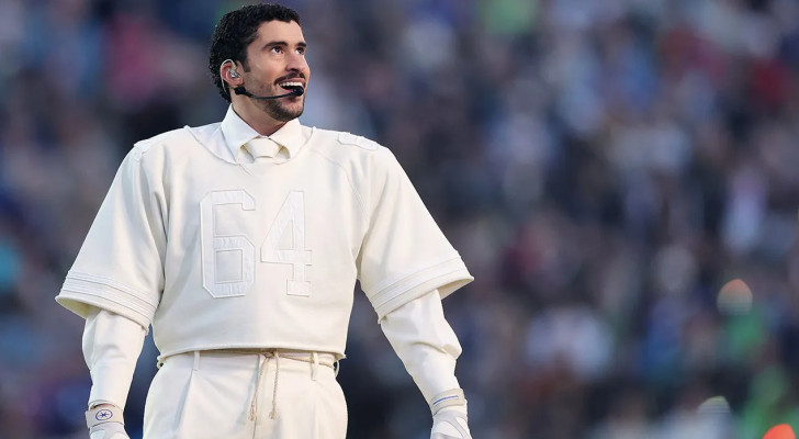 لماذا سيغادر باد باني مسرح السوبر بول من دون دولار واحد رغم ملايين المشاهدين؟