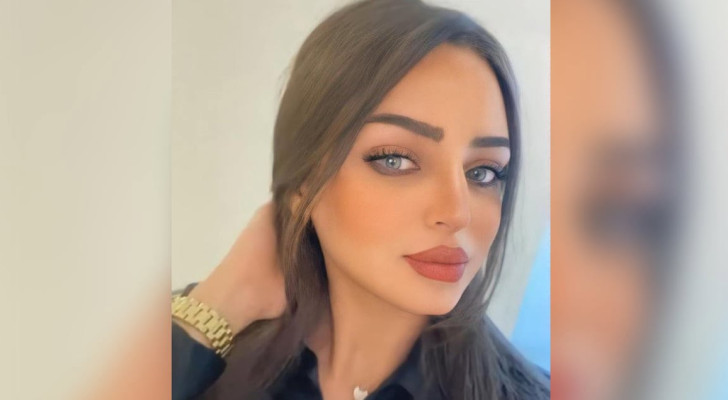 أميرة الناصر تتوعد ابنها: لو ماشلت البلوك رح أخلع ملابسي!