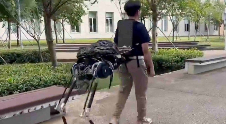 بدلة "القنطور": اختراع جديد يحول الإنسان إلى نصف روبوت!