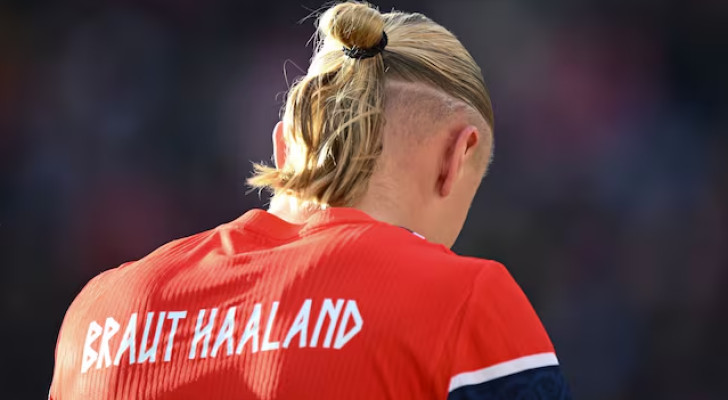 لماذا غير "هالاند" الاسم على قميصه في كأس العالم 2026؟