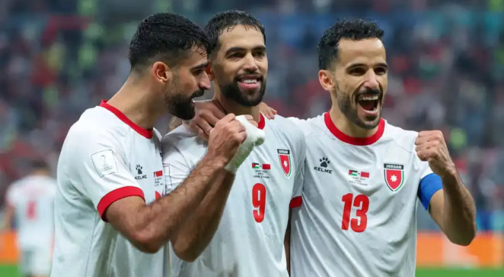 "كورال مصري" يشعل مواقع التواصل دعما للنشامى (فيديو)