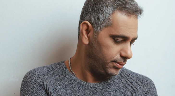 بين جدران محبسه.. هل يفقد الفنان فضل شاكر بصره تماما؟