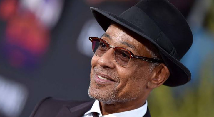 بعد تجربة تصوير في السعودية.. نجم Breaking Bad يفاجئ جمهوره بإعلان إسلامه