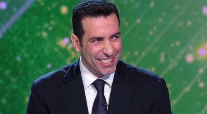 أبو تريكة يفاجئ الجماهير بوعد مثير إذا صعدت مصر لنهائيات المونديال