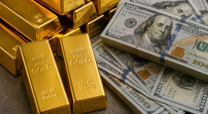 خسائر متتالية تضرب الذهب وسط قوة الدولار