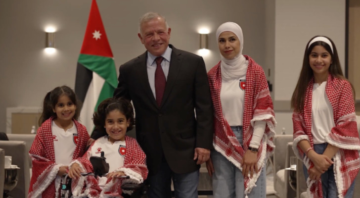 الملك عبدالله الثاني يحقق حلم الطفل شهم في مونديال 2026