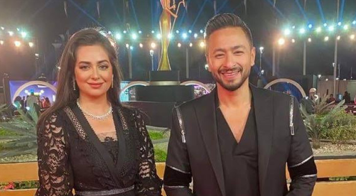 كواليس مؤثرة.. حمادة هلال يتحدث عن هبة مجدي في “المداح”