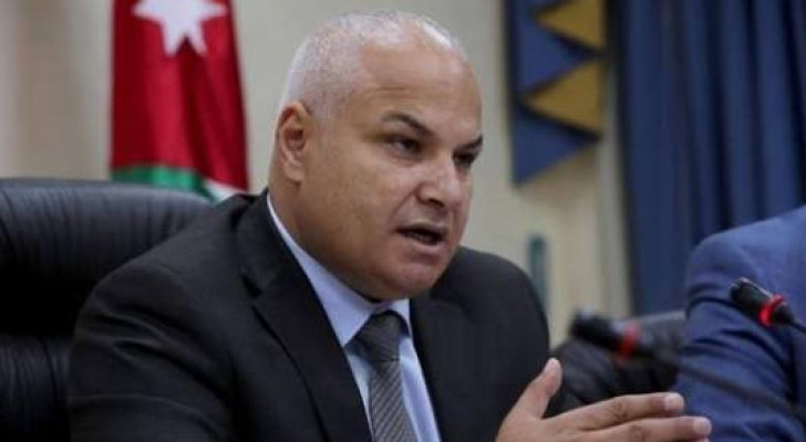 خالد البكار يتصدر المشهد.. ترحيب شعبي بعد قرار حكومي سريع وحاسم