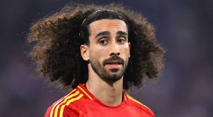 هل امتنع كوكوريلا عن قص شعره بسبب نجله المصاب بالتوحد؟