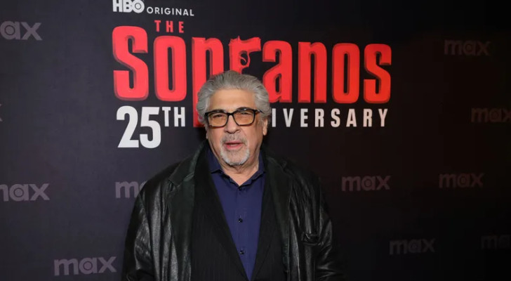 وفاة نجم "The Sopranos" فينسنت باستوري عن عمر 80 عاما