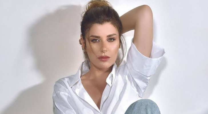 ريتا حرب تنافس على لقب أفضل ممثلة عربية في 2026