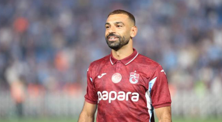 محمد صلاح يستعد للمثول أمام القضاء المصري