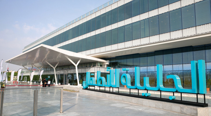 محمد بن راشد يتكفل بعلاجها.. "كاتيا أبو السعود" تتصدر الاهتمام في الإمارات والأردن