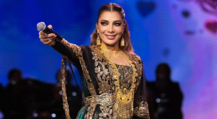 وزير الثقافة السوري يصف أصالة بـ "أخت الرجال"