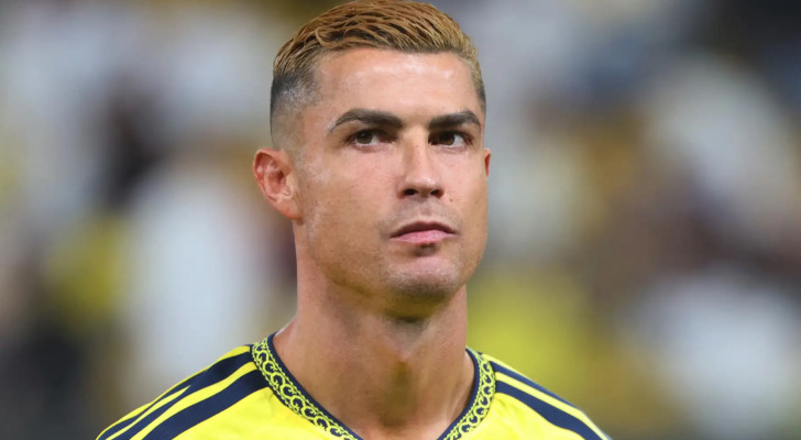 صفقة مدوية.. كريستيانو رونالدو يقود تحالفا لشراء نادي النصر