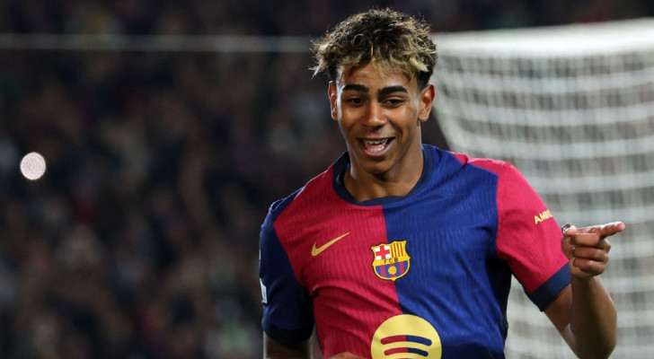 لامين يامال يوجه رسالة لـ منتخب مصر