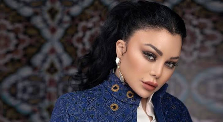 "الحاجب طار".. هيفاء وهبي تسخر من محاولات تشويه صورتها