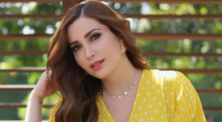 البترا تخطف إعجاب نسرين طافش خلال زيارتها للأردن (فيديو)