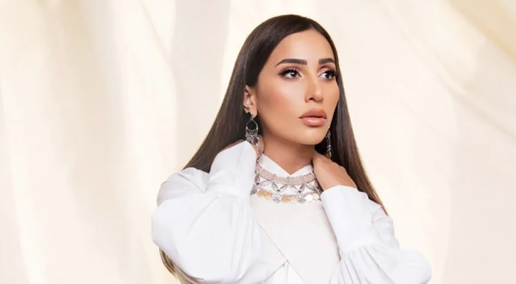 "صور مفبركة" لـ دينا الشربيني تشعل الجدل