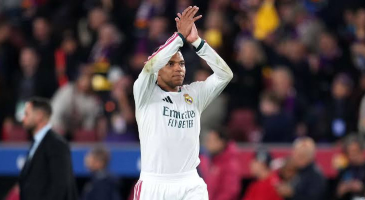 ريال مدريد يعتذر للصين بعد أزمة تصريحات مبابي